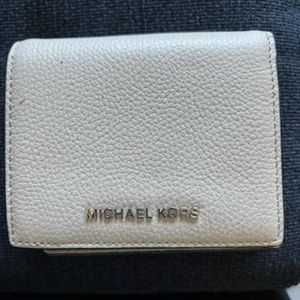 Michael Kors wallet card holder